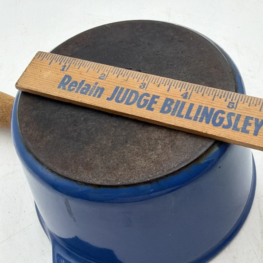 VTG Le Creuset Blue Enameled Cast Iron 1 QT Double Pour Saucepan W/Wood Handle